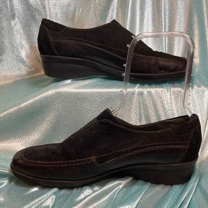 Stonefly wedge black suede shoes. Size 39 eu‎ box 2